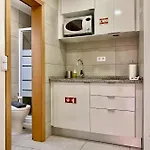 דירה Alfama Cruise Terminal - 1 Bed Near The Tagus River With A/c! ליסבון