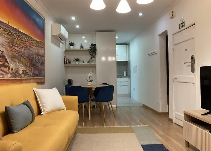Alfama Cruise Terminal - 1 Bed Near The Tagus River With A/c! 리스본
