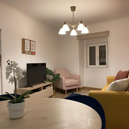 Apartment Alfama Cruise Terminal - 1 Bed Near The Tagus River With A/c! *